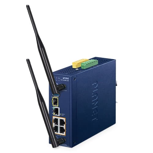 IAP-3600BE-4PF — Industrial Dual Band 802.11be 3600Mbps Wireless Access Point with 4-Port 802.3at PoE+