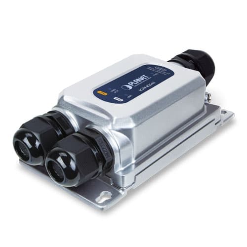 IGTP-825AT — Industrial IP67 1000BASE-X SFP to 10/100/1000BASE-T 802.3at PoE+ Media Converter